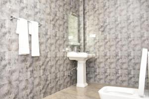 Mamma Raji Hotel - Freedom Paradise