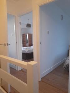 3 Bedroom London Home