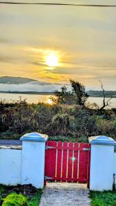 Shore Cottage on Valentia Island - Cosy comfort at the sea in Kerry