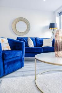 High-End Luxury Apartments - Free Parking and WiFi Included!