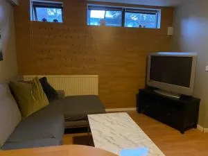 A cozy One-Bedroom basement apartment in RVK suburbs - Mosfellsbær
