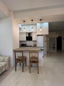 Saakadze Tower De Lux