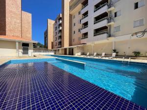 Lindo apartamento 2 quartos 200m da praia c AC