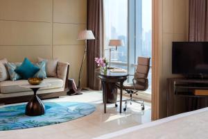 Raffles Twin Room NS