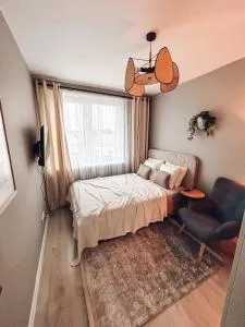 Closer Place - Ujazd