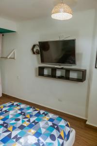 Kings Apartments 201