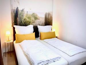 RIVER VIEW NEAR FRANKFURT - 3 ROOMS-4 BEDS & 1 SOFA BED -AIR CONDITION- Private PARKING