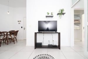 Maravilhosa vista para o mar e piscina - HB41F