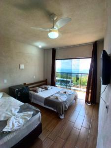 suite 01 com Varanda -Avenida Hospedagem