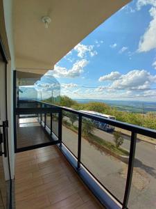 Suíte 03 com Varanda - Avenida Hospedagem