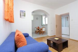 Apartments by the sea Baska Voda, Makarska - 21774