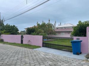 Casa com Piscina