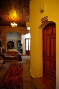 Hera Hotel
