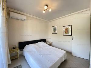 Appartements Appartement climatise face mer, avec piscine et parking, Cavalaire-sur-Mer - FR-1-100-320 : photos des chambres