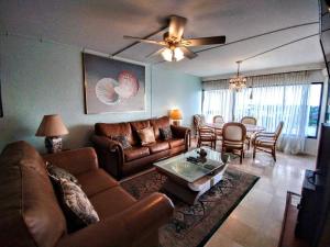 Landfall Towers 71 Condominium Condo