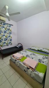 Edaman Holiday Home