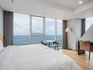 Haeundae Seacloud Hotel Residence