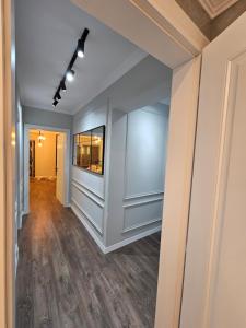 Adore Apartment City Center