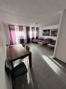 MG90 Schönes Monteur Apartment für 5 Personen - Jüchen