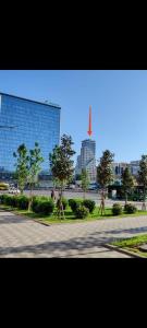 Сдается 3 - х комнатная квартира по суточно в центре Тбилиси