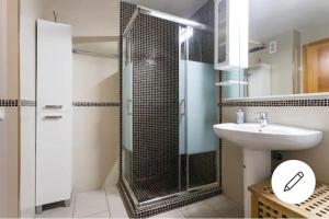 vistas al mar a 300m de playa , 3 habitaciones