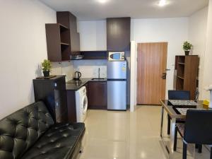 Karon Chic Seashore Apartment