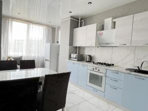 0238 квартира ЖК Щасливий, укриття в комплексі