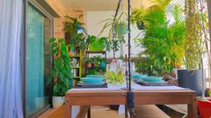 Refugio Racó del Conill - Mountain, Beach & Spa