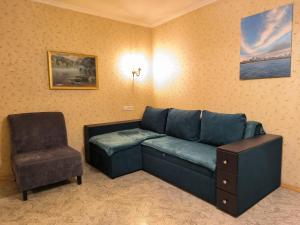 2-к квартира Малиновського 12. Набережна лівого берега.