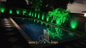 Luxury Stay Villa - Andover Lakes Estates