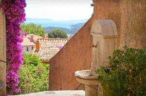 Appartements Sole Mio, T2 avec loggia et petit apercu mer : photos des chambres