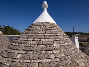 Villa with Trullo and Pool, Alberobello