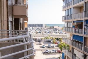 NUEVO 100% estrenar. Terraza, Ascensor, AA, Vistas al mar