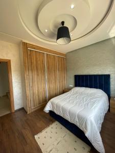 Villa moderne à 5 min de la plage avec jardin et 3 salons