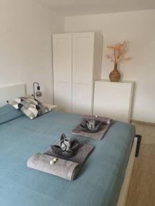 Apartment am Meer mit Pool