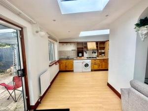 4 Bed house in Daneby Road,SE6