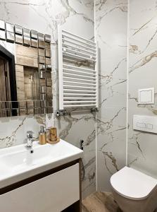 Golden KING Old Town Apartments