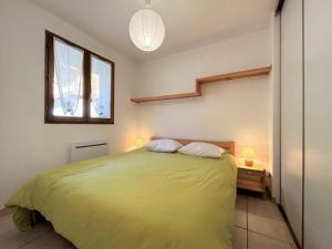 Serre Chevalier, appartement T3, 4 personnes plein sud avec balcon, près des pistes, Meublé touristique 3 étoiles