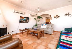 Villa de Las Palmas 3BR Holiday Rental Home