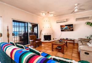 Villa de Las Palmas 3BR Holiday Rental Home