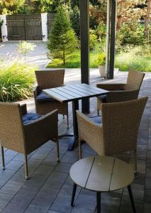 Topolowy Zakątek MAZURY , APARTAMENTY ,KOLONIA RYBACKA-GIŻYCKO