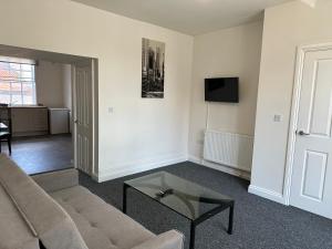 1 Bed Central Newark Flat 1st Floor