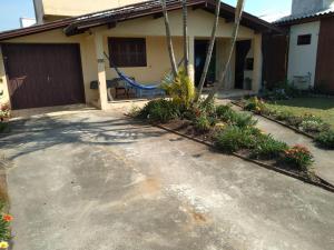 obrázek - CASA INTEIRA DOIS QUARTOS COZINHA E SALA