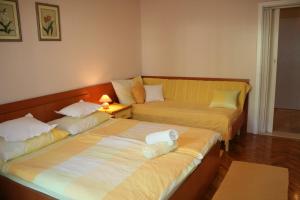Rooms & Apartments Villa Anka