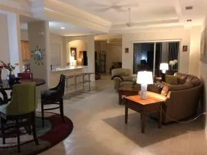 Golfer’s Paradise 3/2 Luxury Vacation Home - Parrish