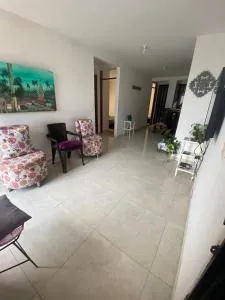 APARTAMENTO AMOBLADO EN CONJUNTO CERRADO - Tello