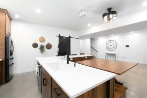 38-Acres of Luxury: 9BR, Indoor Pool, Gym, Near ND