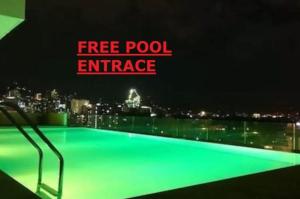 Mabolo garden flat a9 Rooftop Pool Shortwalk to Ayala Mall