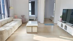 A1. The Ins @ Aurpra Place beside Pavillion Bukit Jalil