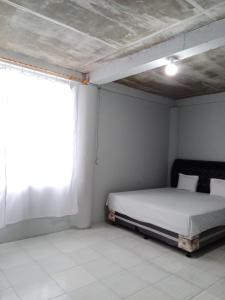 Yohanes Guest House Sorake Surf-Nias